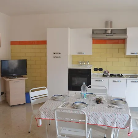 Отель Taormina Bay Lucia's House *