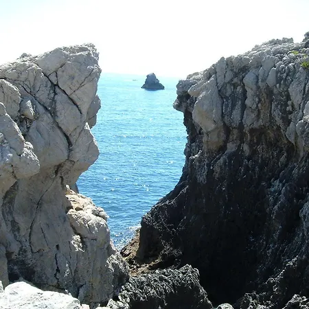 Отель Taormina Bay Lucia's House *